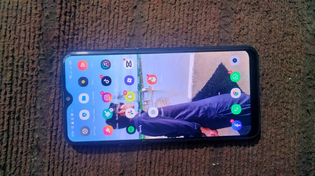 Realme 3 3