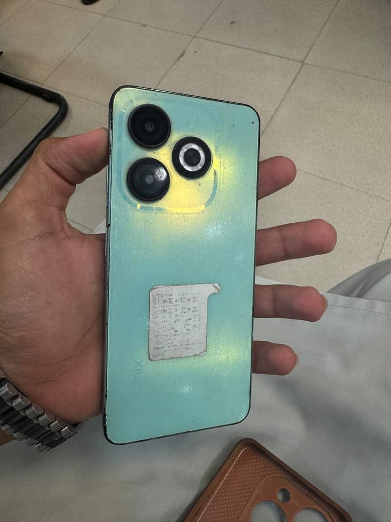 Infinix Smart 8 1