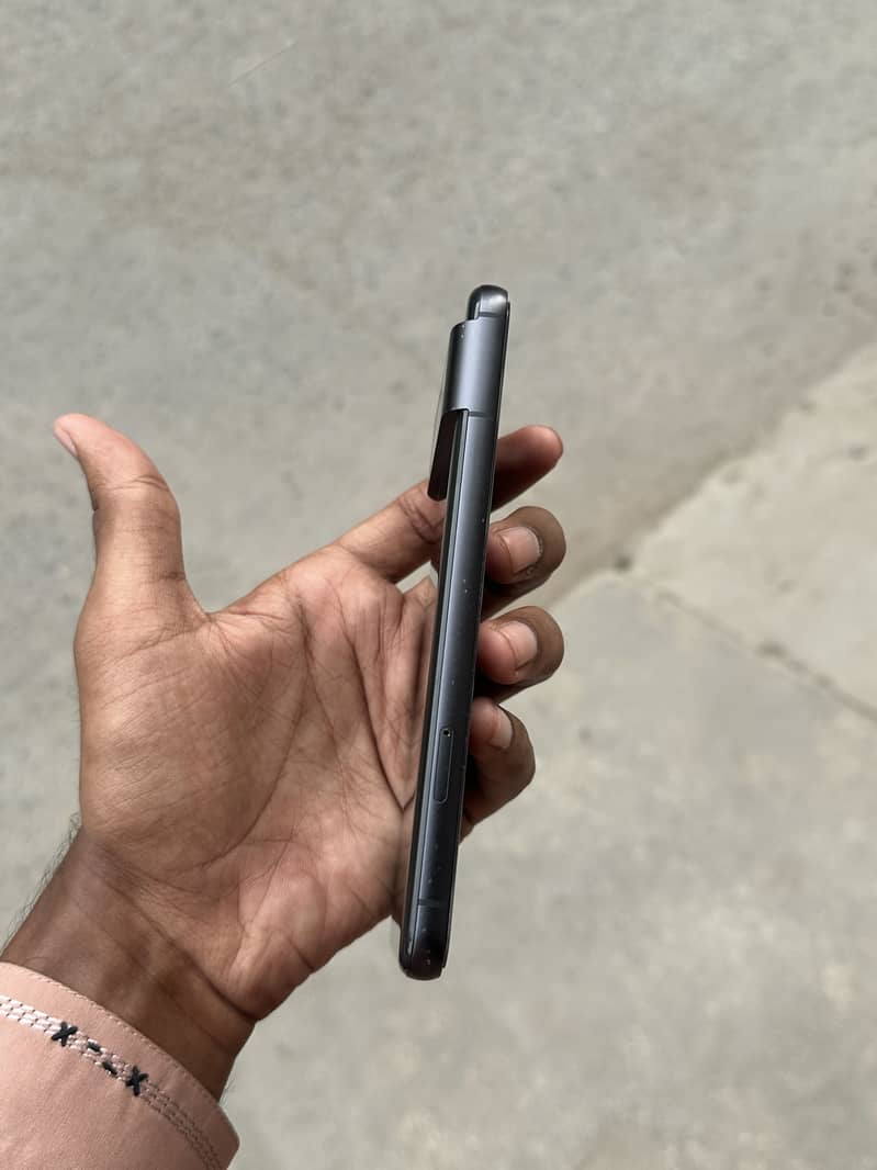 Google Pixel 8 2