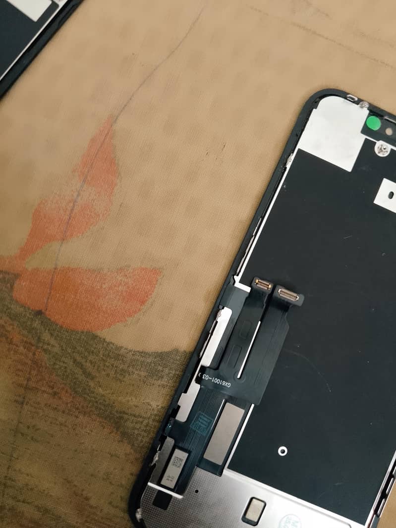 iphone 11 penal 3
