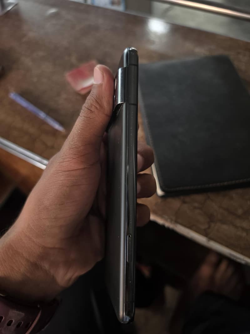 Google Pixel 8 Pro 3