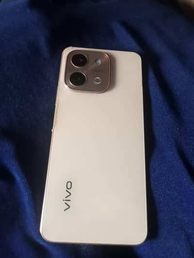 Vivo Y28