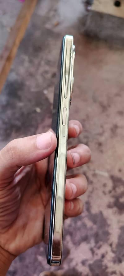 Infinix Hot 40
