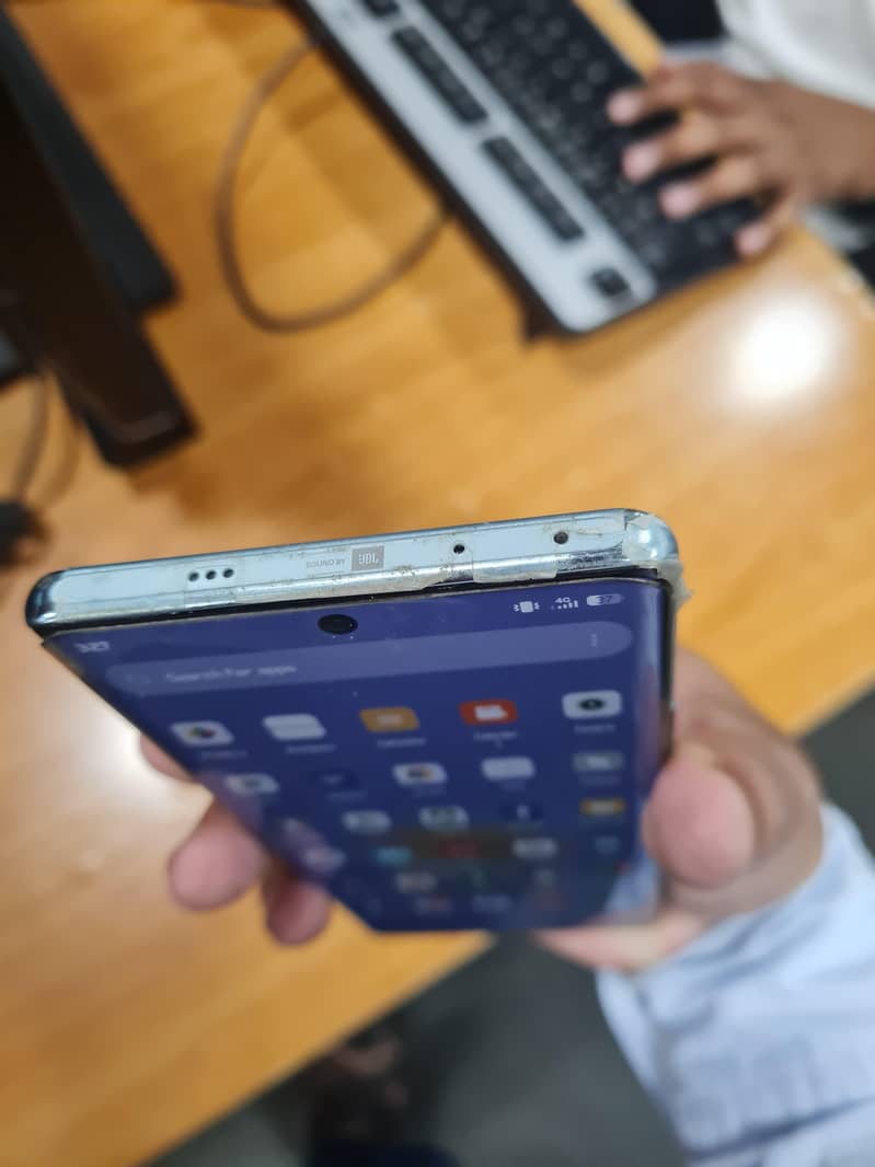 Infinix Zero 40 6
