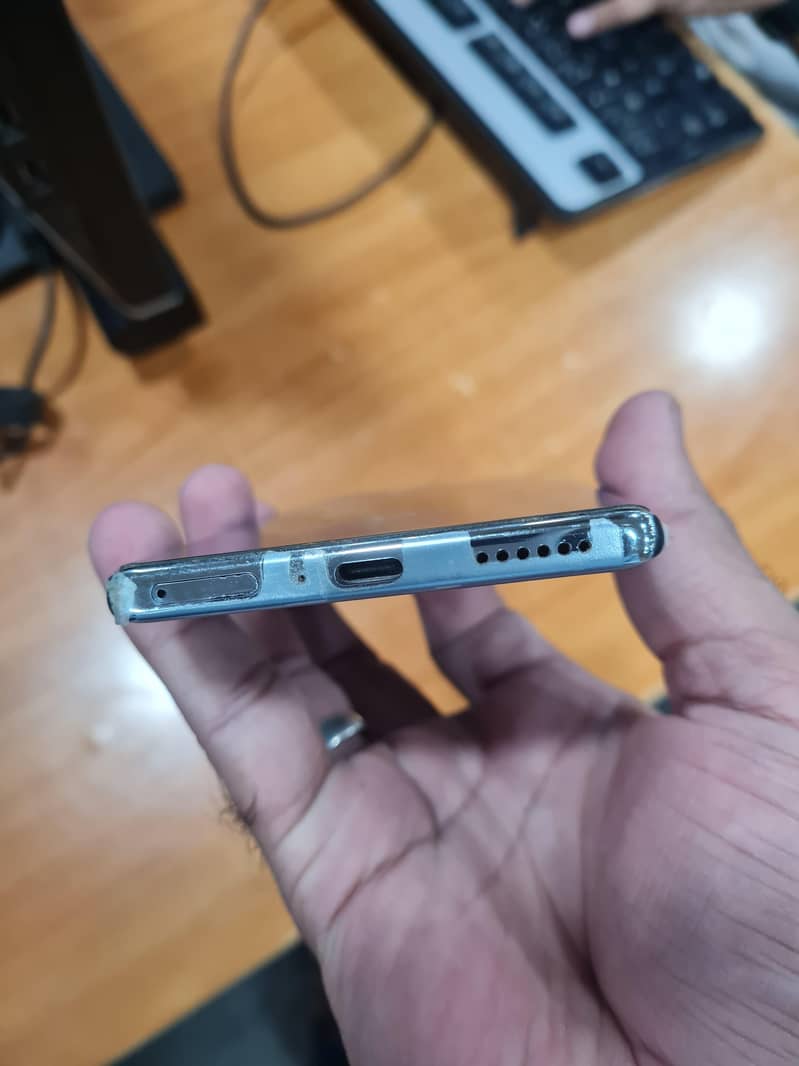 Infinix Zero 40 7