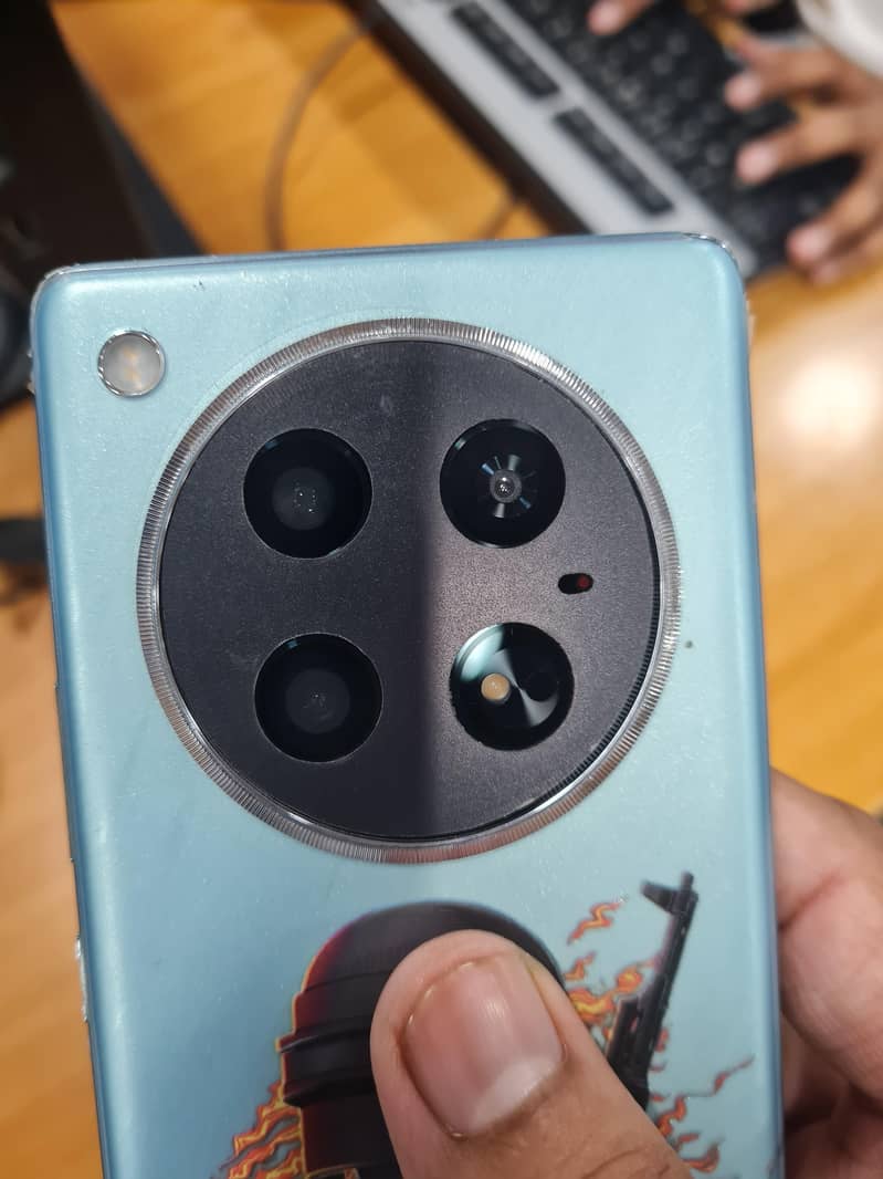 Infinix Zero 40 8