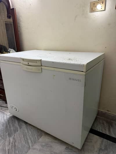 waves freezer condtion very excellent wroking good