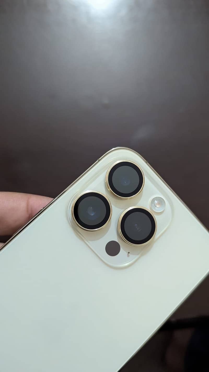 Apple iPhone 14 Pro 3