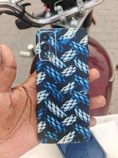 Infinix note 12 -/6+128