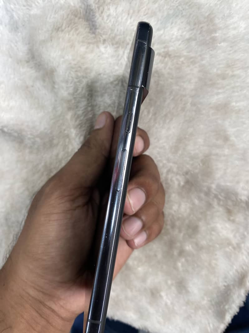 Google Pixel 8 Pro 3
