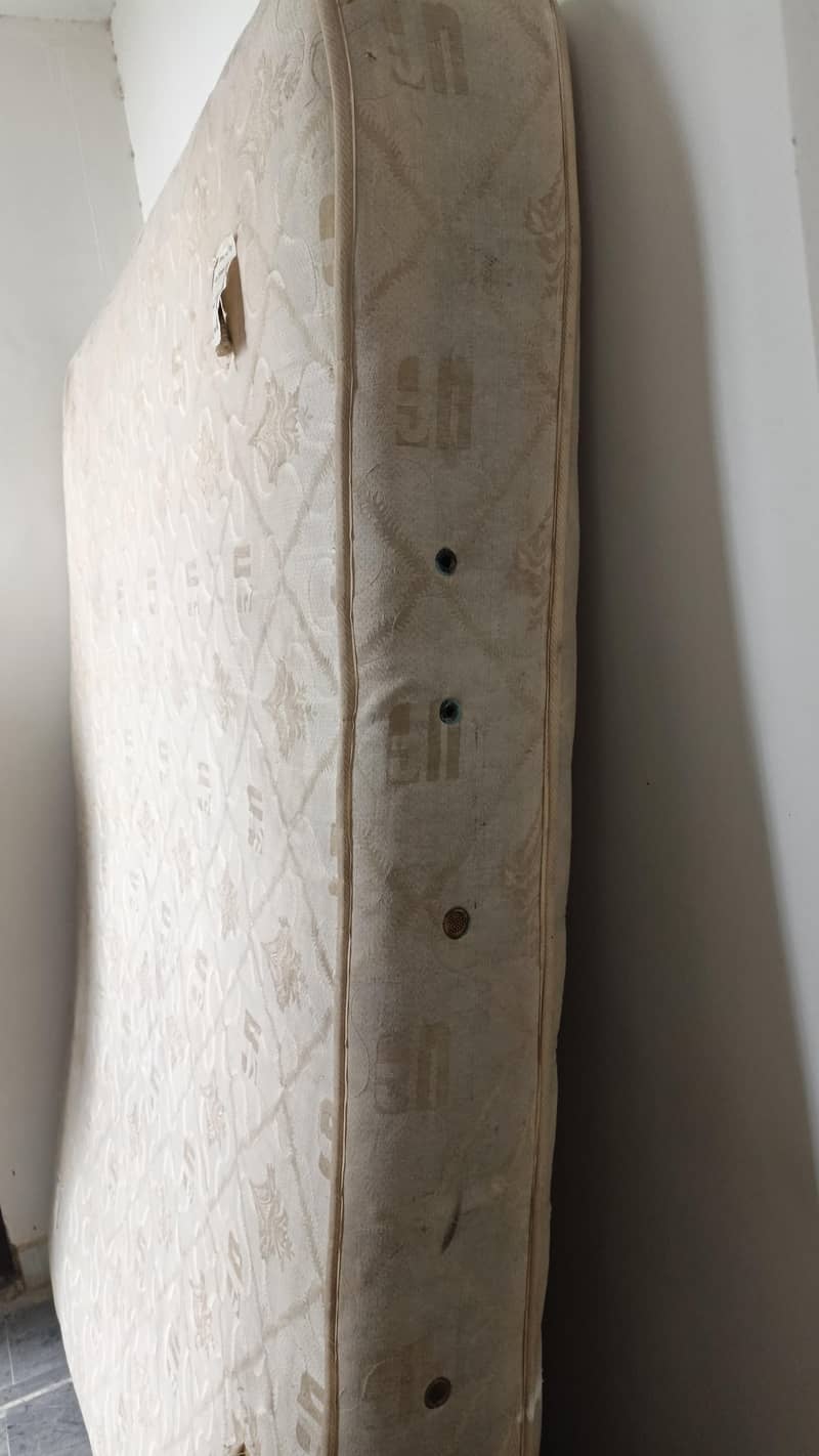 mattress 1
