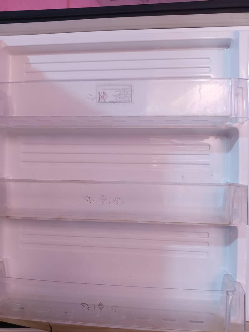 PEL refrigerator 4