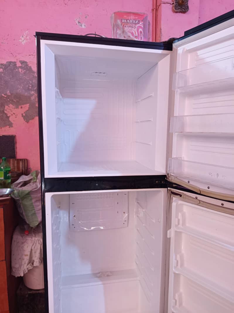 PEL refrigerator 5