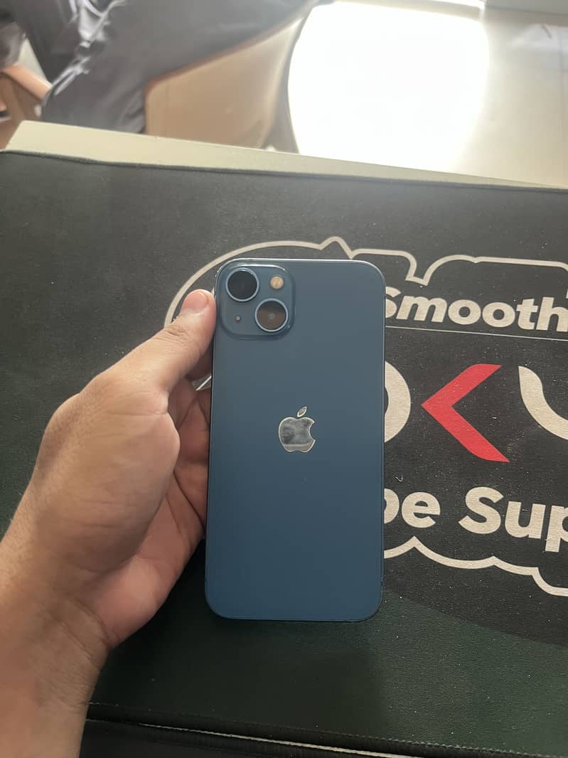 Apple iPhone 13 3