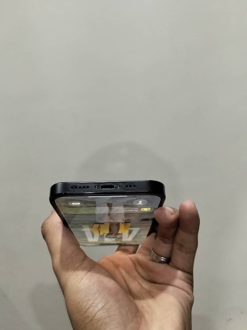 Apple iPhone 14 Pro 4