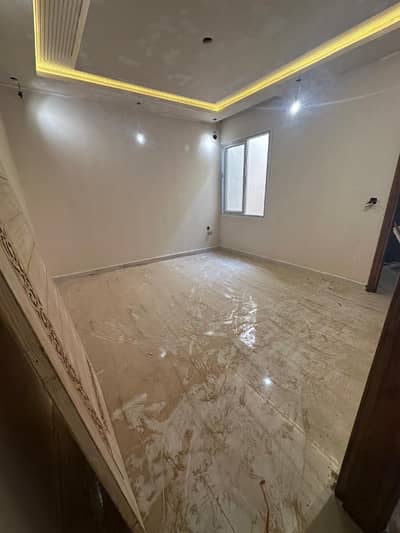 SILENT COMMERCIAL OFFICE SPACE AVAILABLE FOR RENT GULSHAN-E-IQBAL BLOCK 5