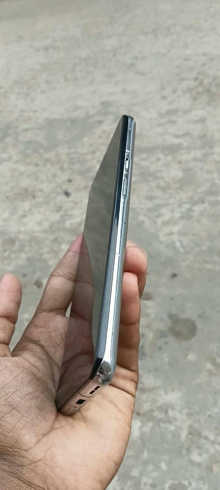 One Plus 9 Pro 5