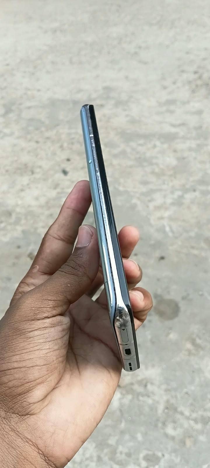 One Plus 9 Pro 6