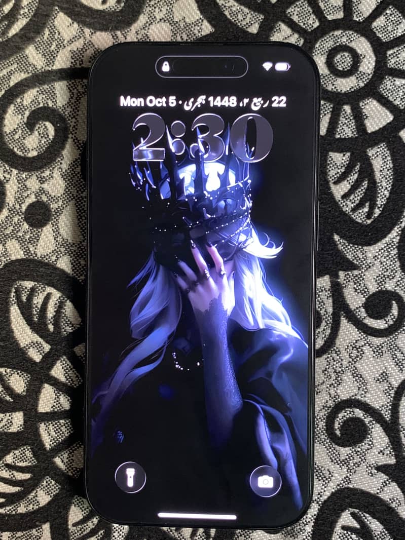 Apple iPhone 16 Pro 0