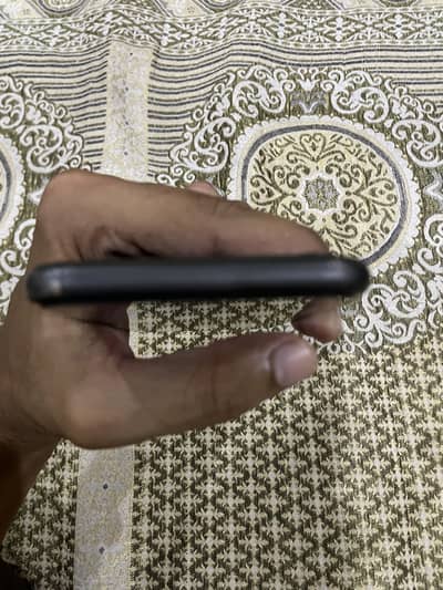 iPhone 11 double sim pta approve 10 by 10