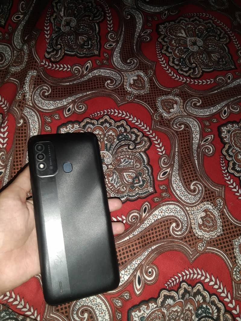 Itel Vision 2 0