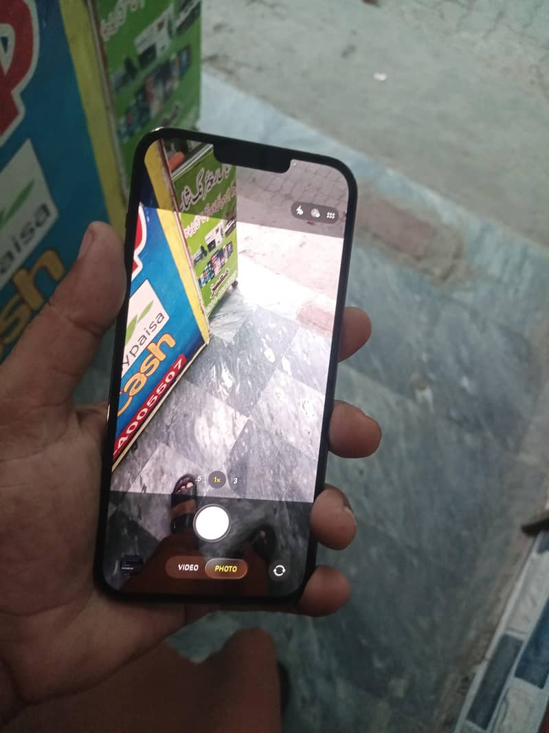 Apple iPhone 13 Pro Max 2