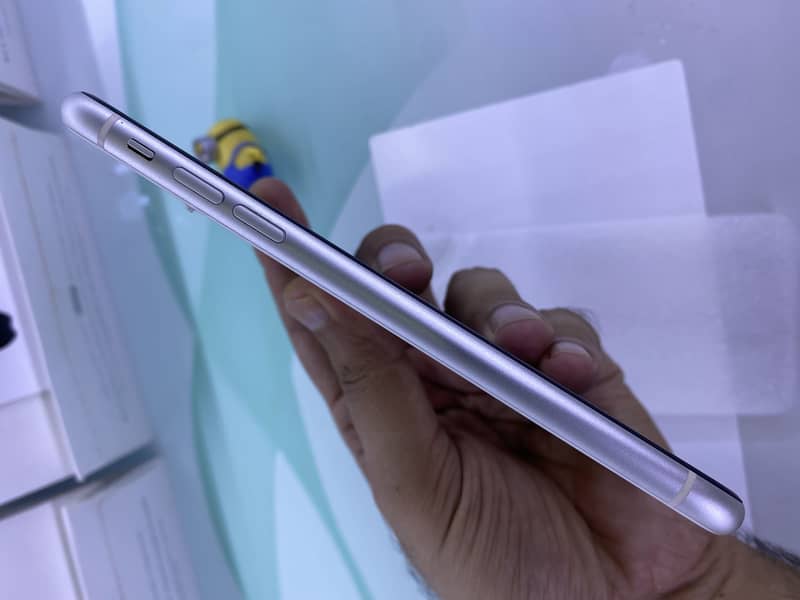 iPhone 11 PTA 4