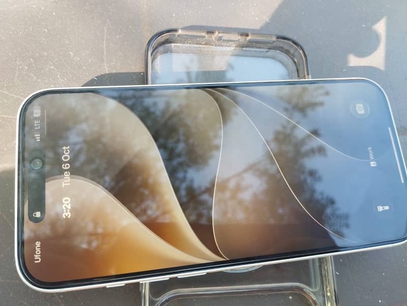 Apple iPhone 17 Pro Max 2