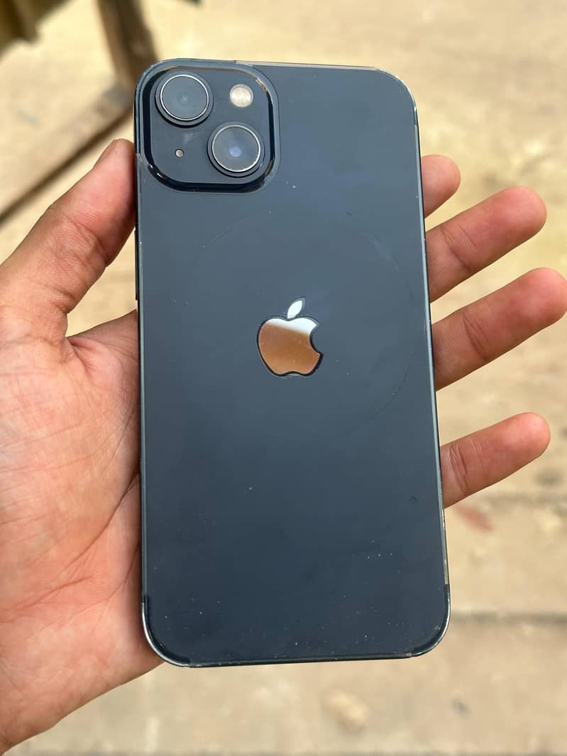 Apple iPhone 13 0