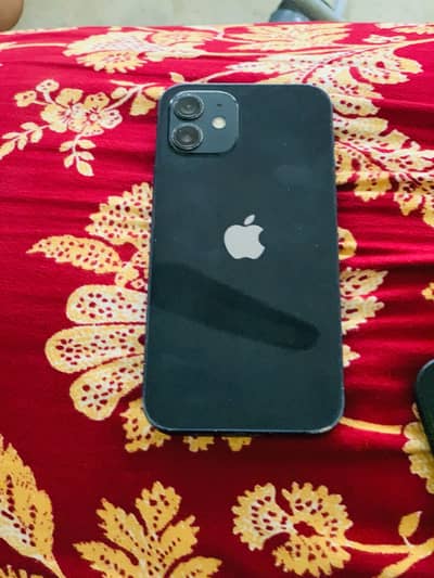 Apple iPhone 12