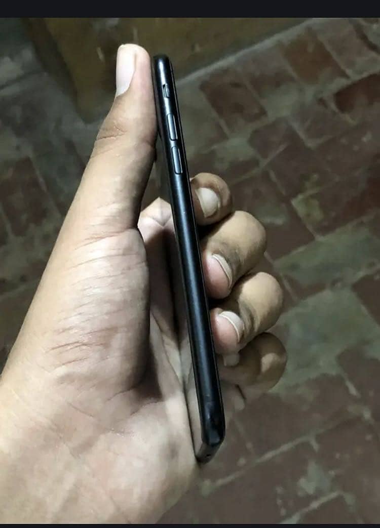 Apple iPhone SE 2