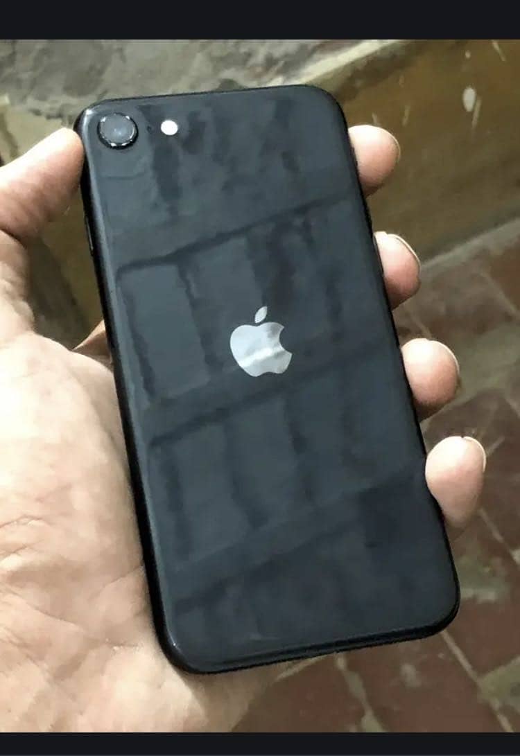 Apple iPhone SE 3