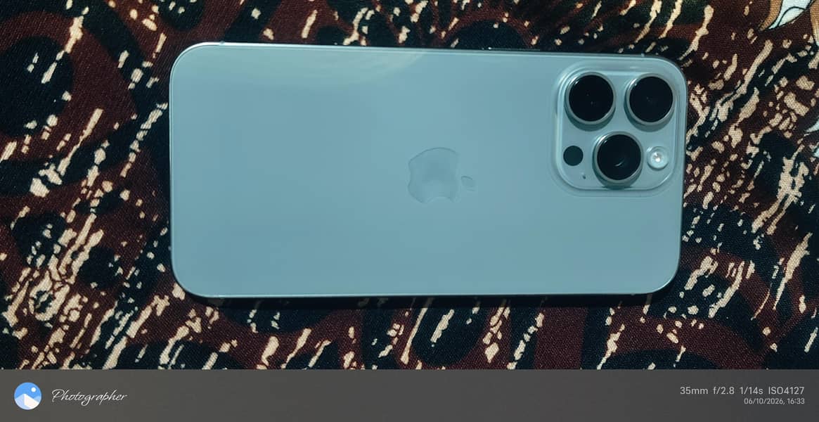 Apple iPhone 15 Pro Max 0