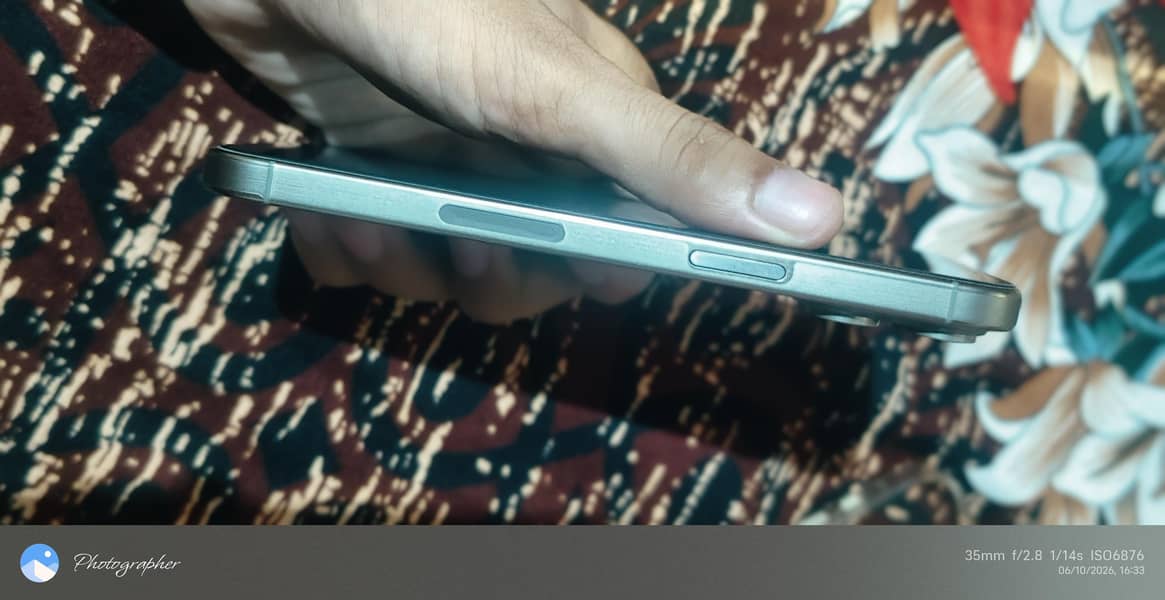 Apple iPhone 15 Pro Max 3