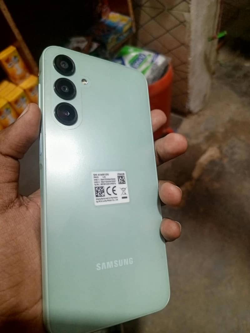 Samsung A16 0