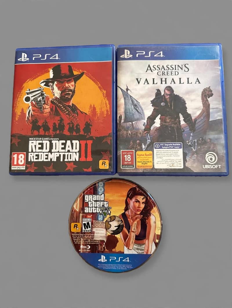 PlayStation 4 slim 2