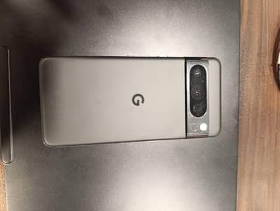Google Pixel 8 Pro