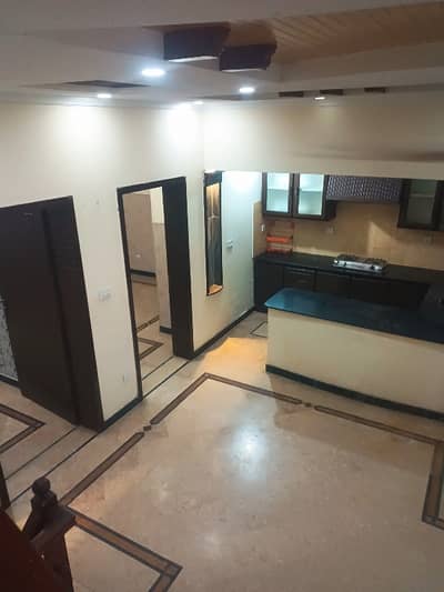 house for rent 5 Bdrm demond 180000