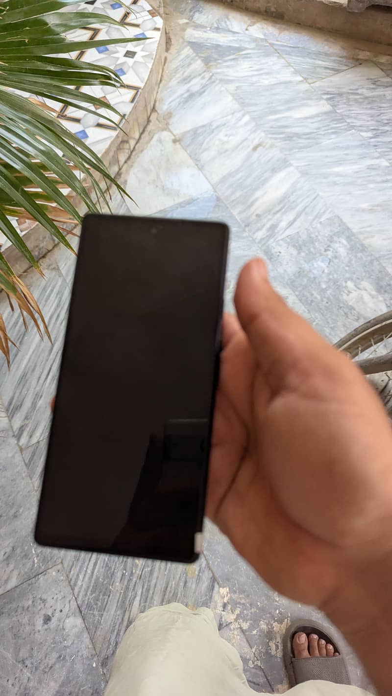google pixel 6a 5