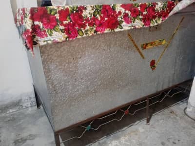 2 Pati for sale