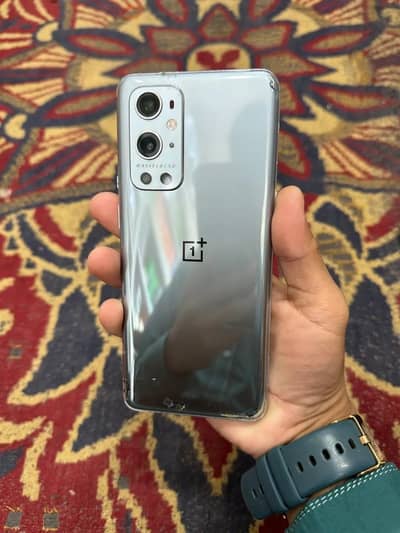 One Plus 9 Pro 8+8/128
