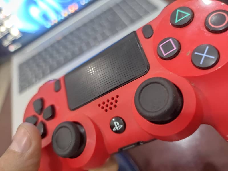 PS4 controller two pieces brand new 5
