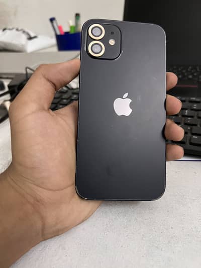 Apple iPhone 12