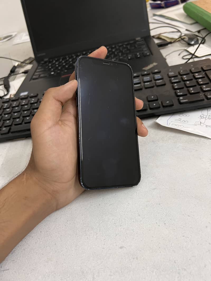 Apple iPhone 12 9