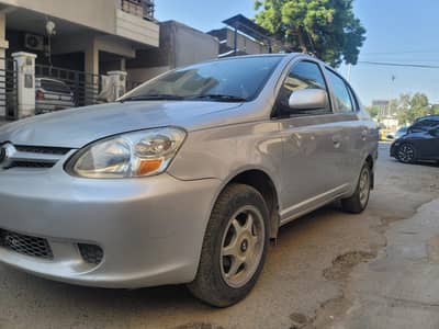 Toyota Platz 2005