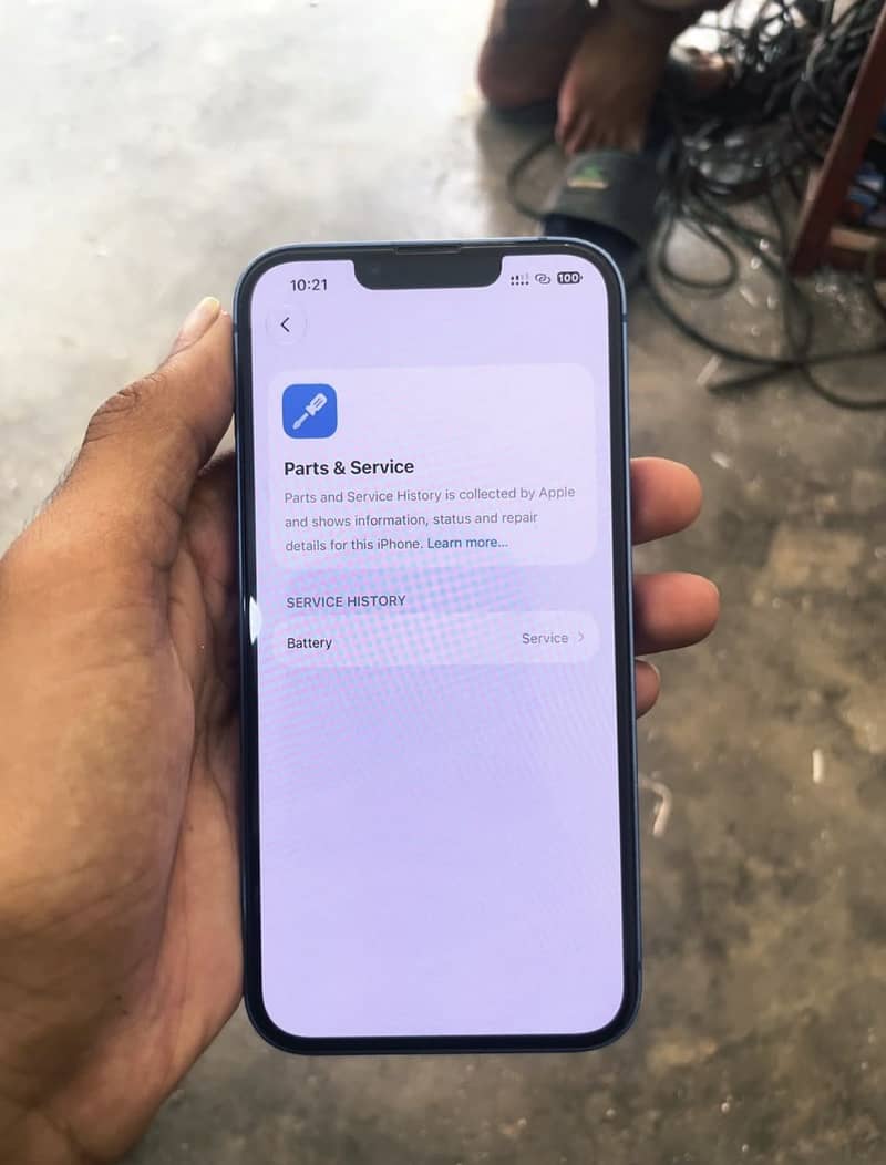 Apple iPhone 13 0