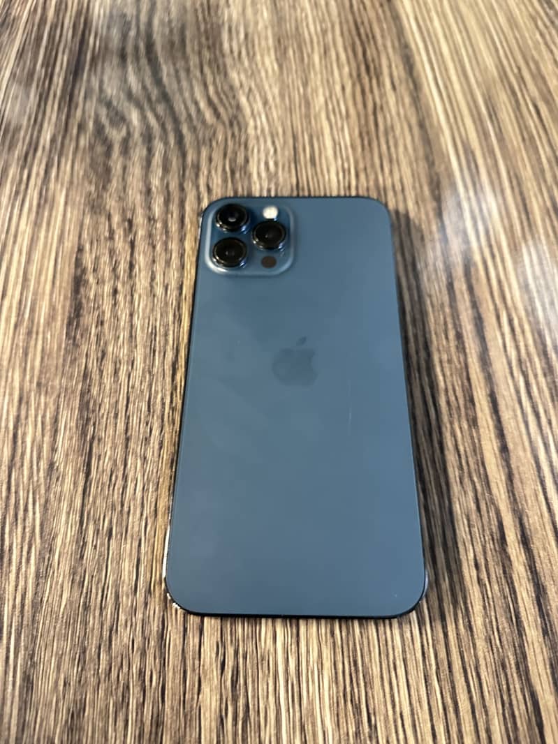 Apple iPhone 12 Pro Max 4