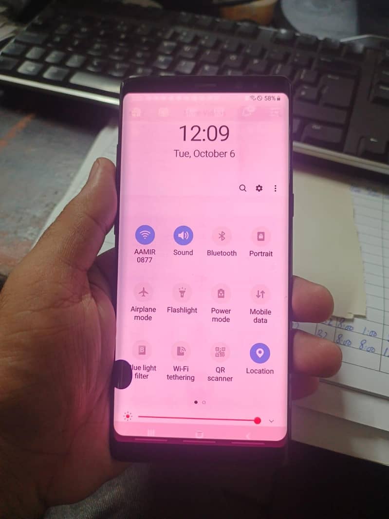 Samsung Mobile Note 8 3