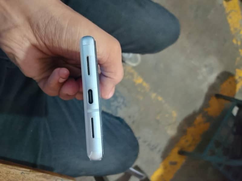 Google Pixel 7 3