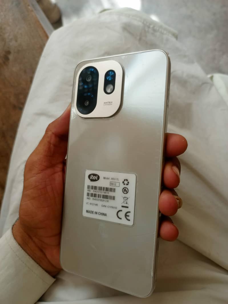 itel 100C 1